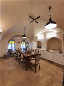 6 room Cottage for sale in the magical alleys of the Nachlao...