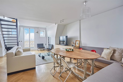 Flandrin neighbourhood. This split-level apartment offering 85.90 sqm of floor space and 76.50 sqm of living space as defined by the Carrez Law is on the 7...