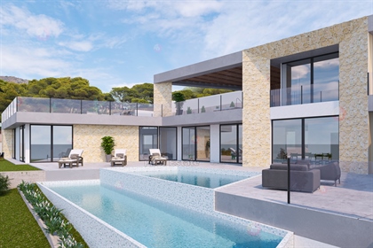 A luxury new built villa stands out from the rest with its excellent location 650 meters f