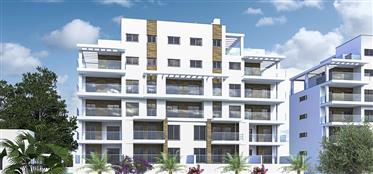 Modern apartment 300 meters to the beach in Mil Palmeras, Costa Blanca South, Alicante, Spain