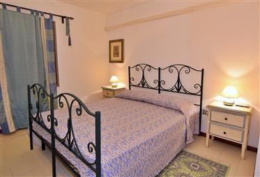 Porto Rotondo center three-room apartment with panoramic view