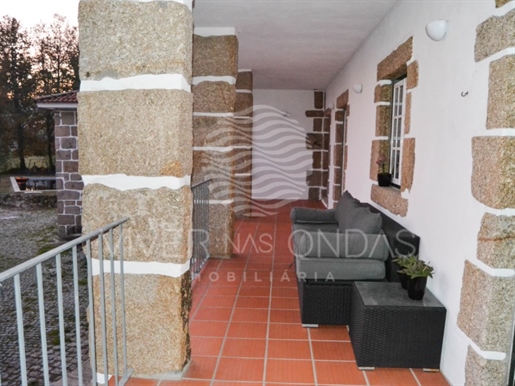 Deed offer. House T3 with swimming pool, in Valpedre - Penafiel - Eligible For Golden Visa.
