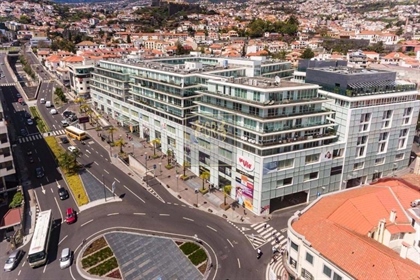 Appartement T3 dans le centre de Funchal