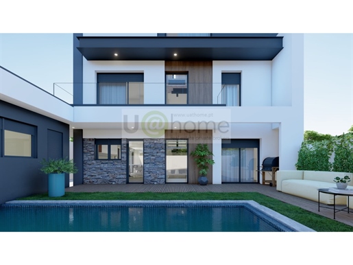 4 bedroom villa with swimming pool and view under construction