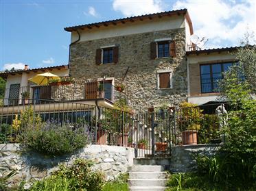 Renovated country house in Lunigiana