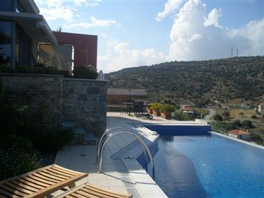 Luxury villa with great view in Volos Magnesia