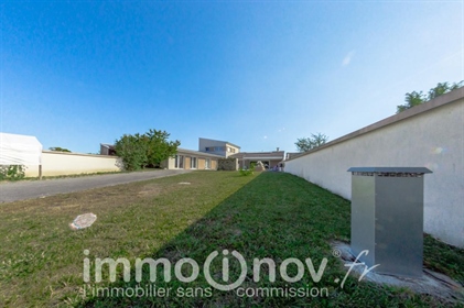 Villa 5 bedrooms 180m² + Garden + Pool, Garage,...