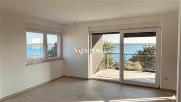 New apartment ready to move into, great sea view, pool, Masl...