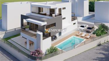 New modern villa with pool and two garages in Sukošan