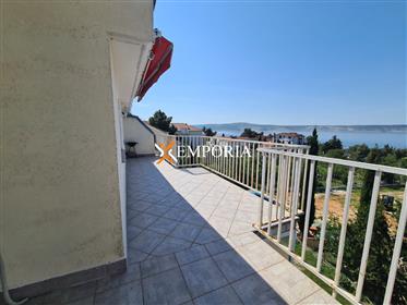 Fully furnished apartment with sea view - 3rd floor 46.55 m2, Starigrad