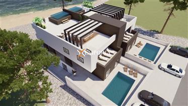 Appartement penthouse avec piscine, première rangée de la mer, Vinjerac
