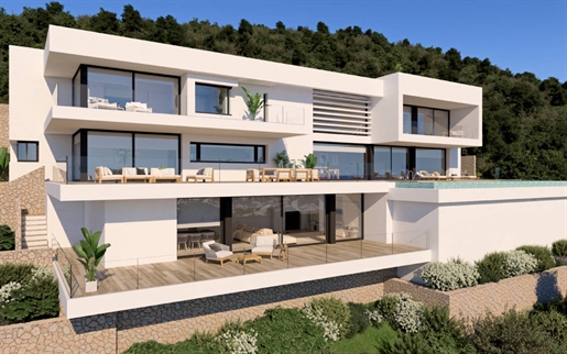 Villa in Cumbre del Sol, Benitachell, Costa Blanca An exclusive property with independent 
