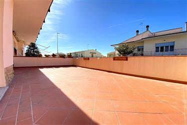 The terrace you wanted: just 1 km from the sea