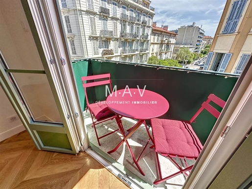 Nice Carré D'or/Renovated 3-Room Apartment 2 Balconies