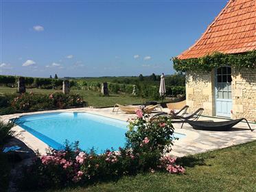 3 Bed and Breakfast / Charentaise House / Piscina