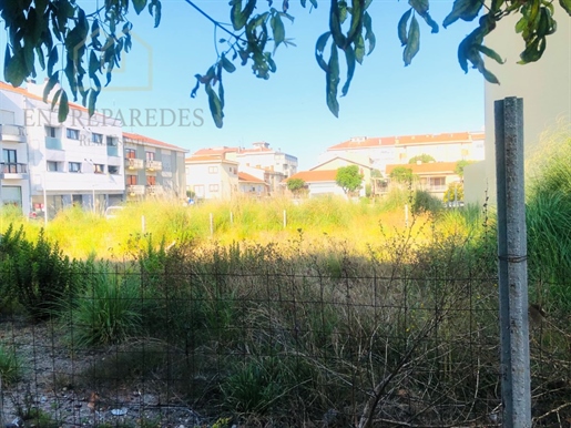 Land for building construction in the center of Espinho, Ave...