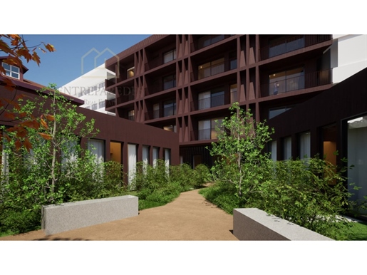 Para comprar apartamento dúplex T2k con garaje y balcón junto a Campo 24 de Agosto - centro de Oport