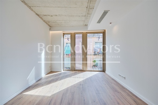 Amazing new build property in the heart of Barcelona. This flat is part of a new building 