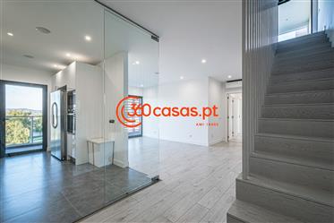 Lägenhet: 284 m²