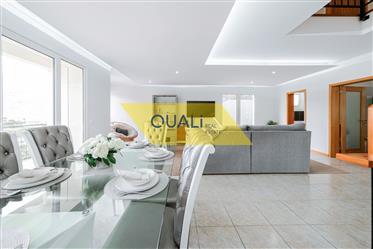 3 bedroom Semi-detached House in Caramachão, Machico