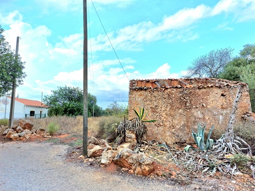 Terreno com Ruina |3900m2 | projecto aprovado para moradia individual | Para venda Algoz