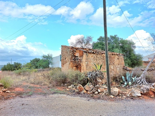 Terreno com Ruina |3900m2 | projecto aprovado para moradia individual | Para venda Algoz