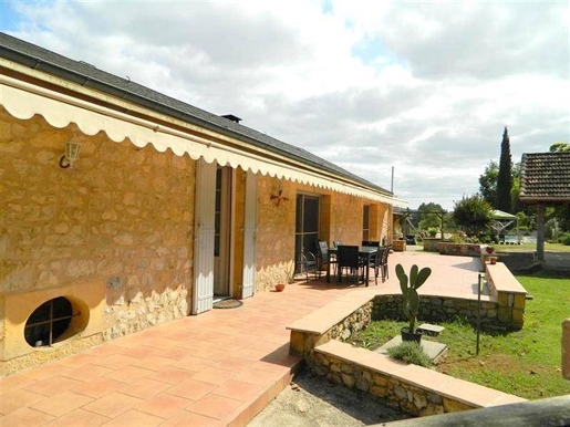 Casa: 219 m²
