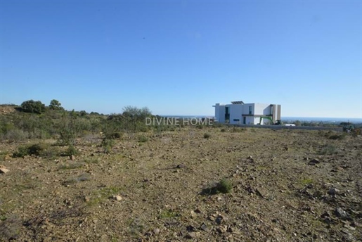 Building plot with sea views on Monte Rei Golf and Country C...