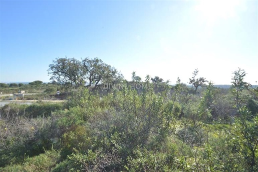 Building plot with sea views on Monte Rei Golf and Country Club near Altura