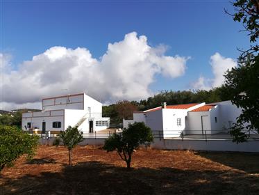 Typiskt Algarve hus