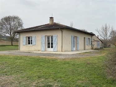 Close To Lectoure Pretty Traditional House Of 107M² With Park Of 4300 M²

Traditionally 