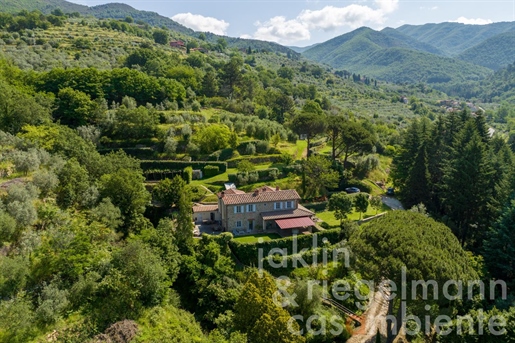 Country house with modern interior design on the edge of Reggello 35 km from Florence
