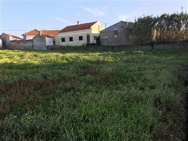 Terreno para construção em Famalicão, Nazaré