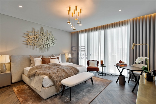 The Pulse Of The City | Ultra luxury Apartment |Close to Downtown