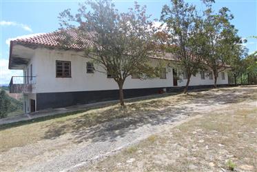 House T16, with land and wonderful views, with a lot of potential for business, a few km from Argani