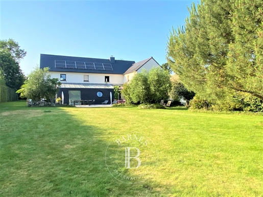 20 minutes from Rennes - House of 260 m² - Plot of about 1 ha