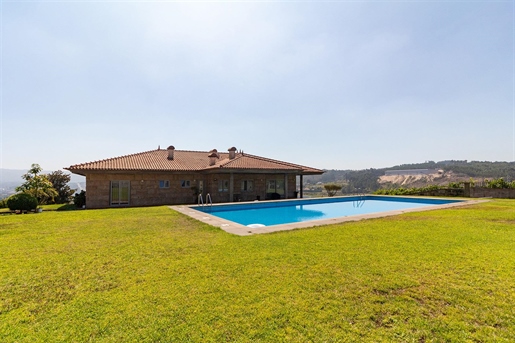 Farm with 5 bedrooms, Marco de Canaveses