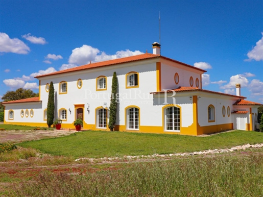Excellent farm of 3.95ha with 2 houses
