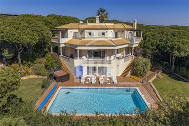 Wonderful 5 Bedroom Villa In Praia Verde Pph1624
