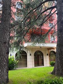 Apartamento de dois quartos em Varna-Bulgária.