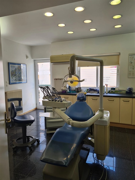 Cabinet Dentaire Centre De Preveza