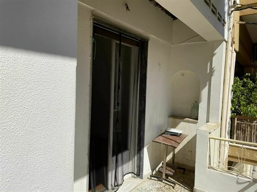 Flat for Sale in Peristeri, Athens.
