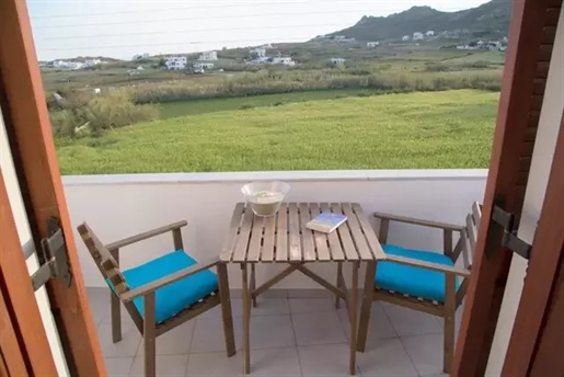 For sale a detached house of 250 sq.m. In Naxos. Sea View. 10 minutes from the airport.