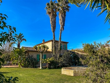 Ramatuelle - Ideally located at the gates of Saint Tropez and at the foot of the beaches o