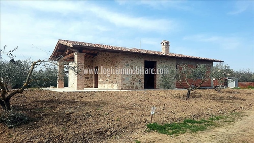 Villa in costruzione in vendita a Castiglione del Lago.