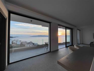 Architect Appartement met Uitzicht op Zee 