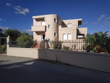 Αγ. Αποστολοι Χανίων Μονοκατοικία 740.000,00 € 250τ.μ.