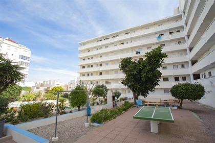 Renovated apartment for sale, is located in Torreblanca, Torrevieja. The apartment is on t