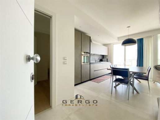 Apartment: 90 m²