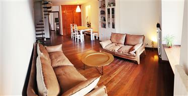 Renovated charming duplex - 5-room apartment 135 m²